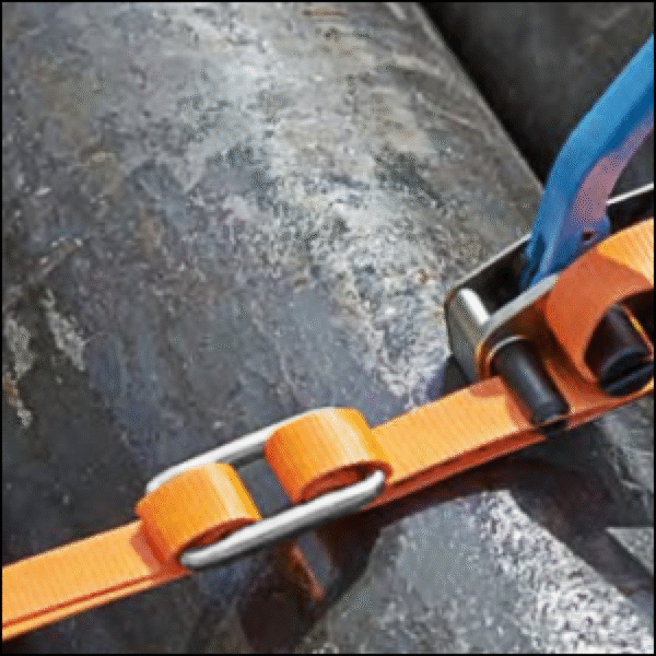 Cargo securing buckle in galvanized steel for transport logistics